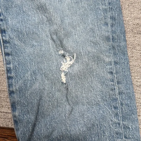 Madewell Women's Classic Straight Cotton Jeans Corrie Wash Step-Hem(Size 29) - Picture 2 of 9